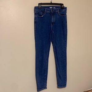 Old Navy Size 8 Rockstar Super Skinny High Rise Jeans
